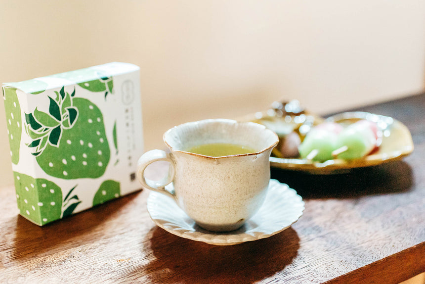 洞川夏いちごの緑茶／和紅茶セット
